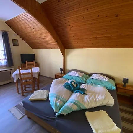 Aranypatak Apartmanhaz Daire Hévíz