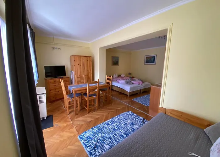 Aranypatak Apartmanhaz 公寓